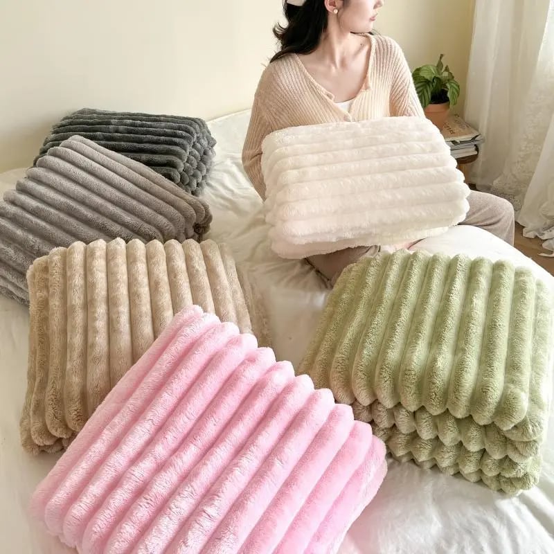 ⛄2025 Hot Sale 🔥Popular Thickened Plush Nap Blanket